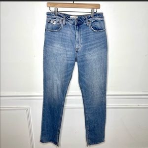 Abercrombie + Fitch The Skinny High Rise Curve Love Ankle Slit Jean